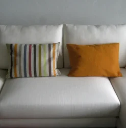 Cuscini divano modello Coppia cuscini maxalto dell'azienda B&b italia con forte sconto
