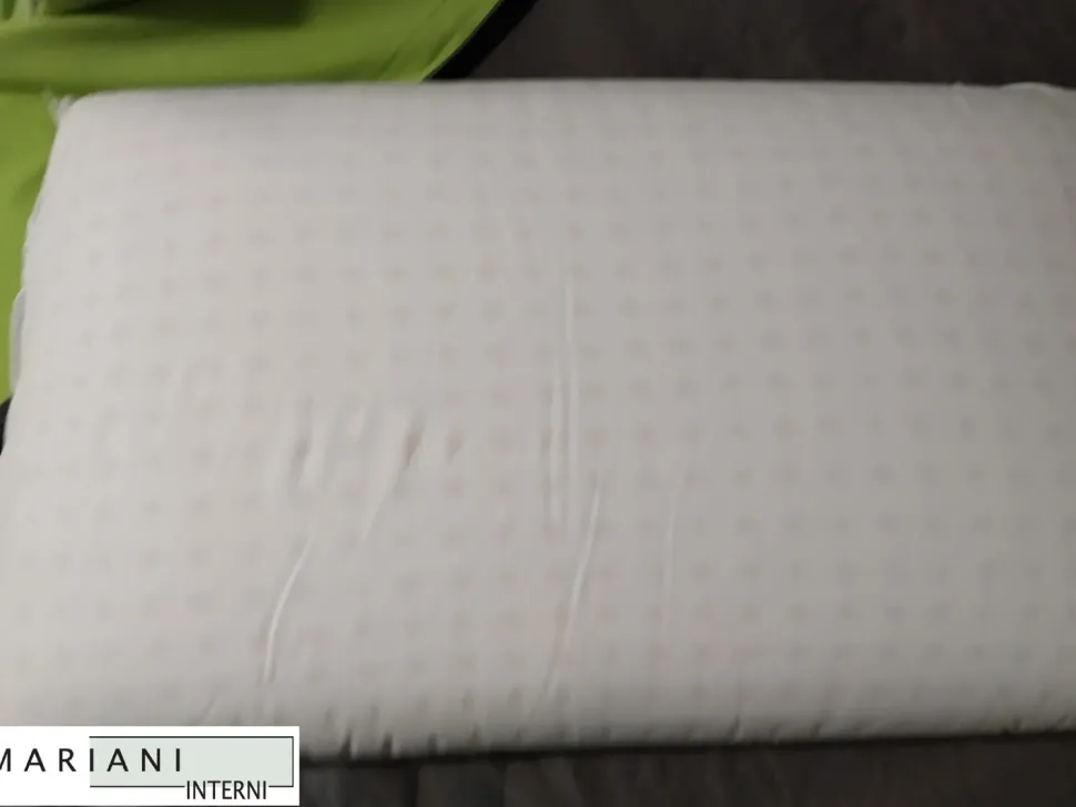 Cuscini letto Sogno veneto in Sintetico modello Classic memory a prezzo Outlet