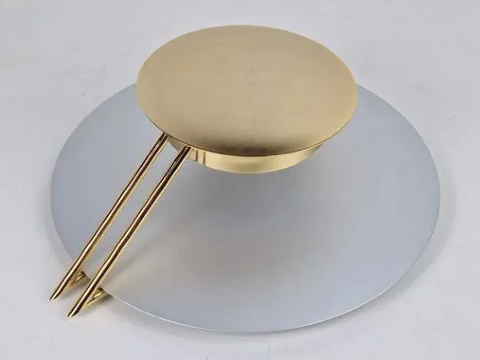 Da parete applique Collezione esclusiva Vega oro tre ci luce stile Moderna a prezzi convenienti