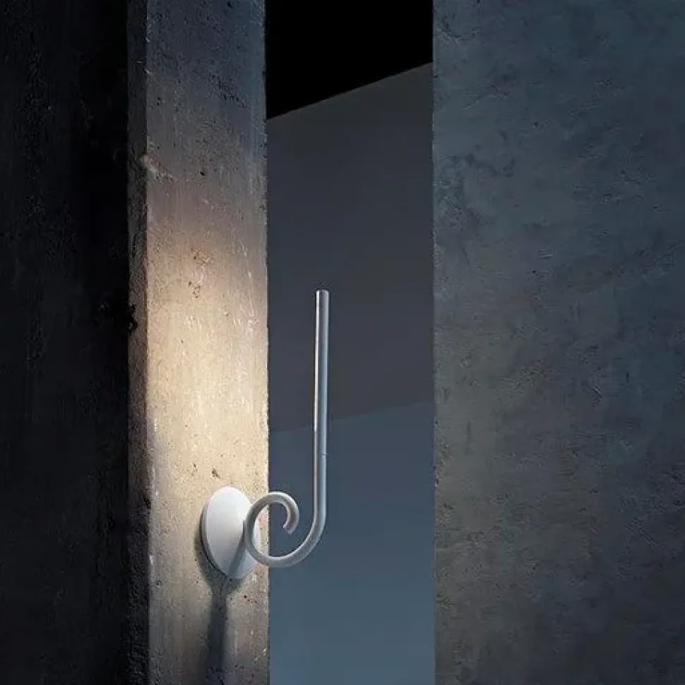 Da parete applique Flos Linea alpha led Bianco con forte sconto