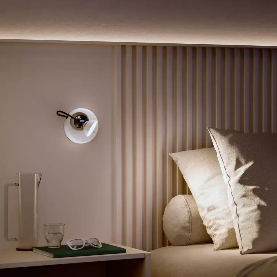 Da parete applique Linea light con SCONTO IMPERDIBILE