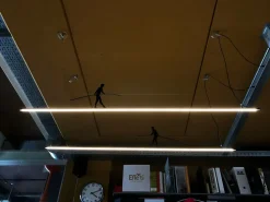 Da soffitto plafoniera Mogg Phil Nero con forte sconto