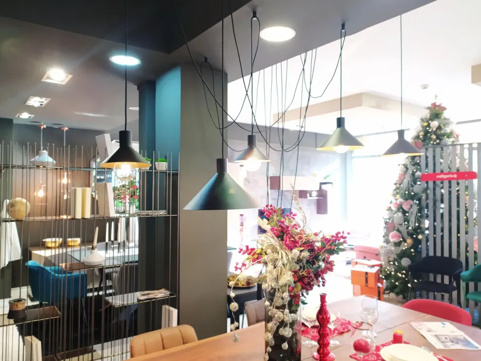 Da soffitto plafoniera Mogg Cerberina Nero in offerta