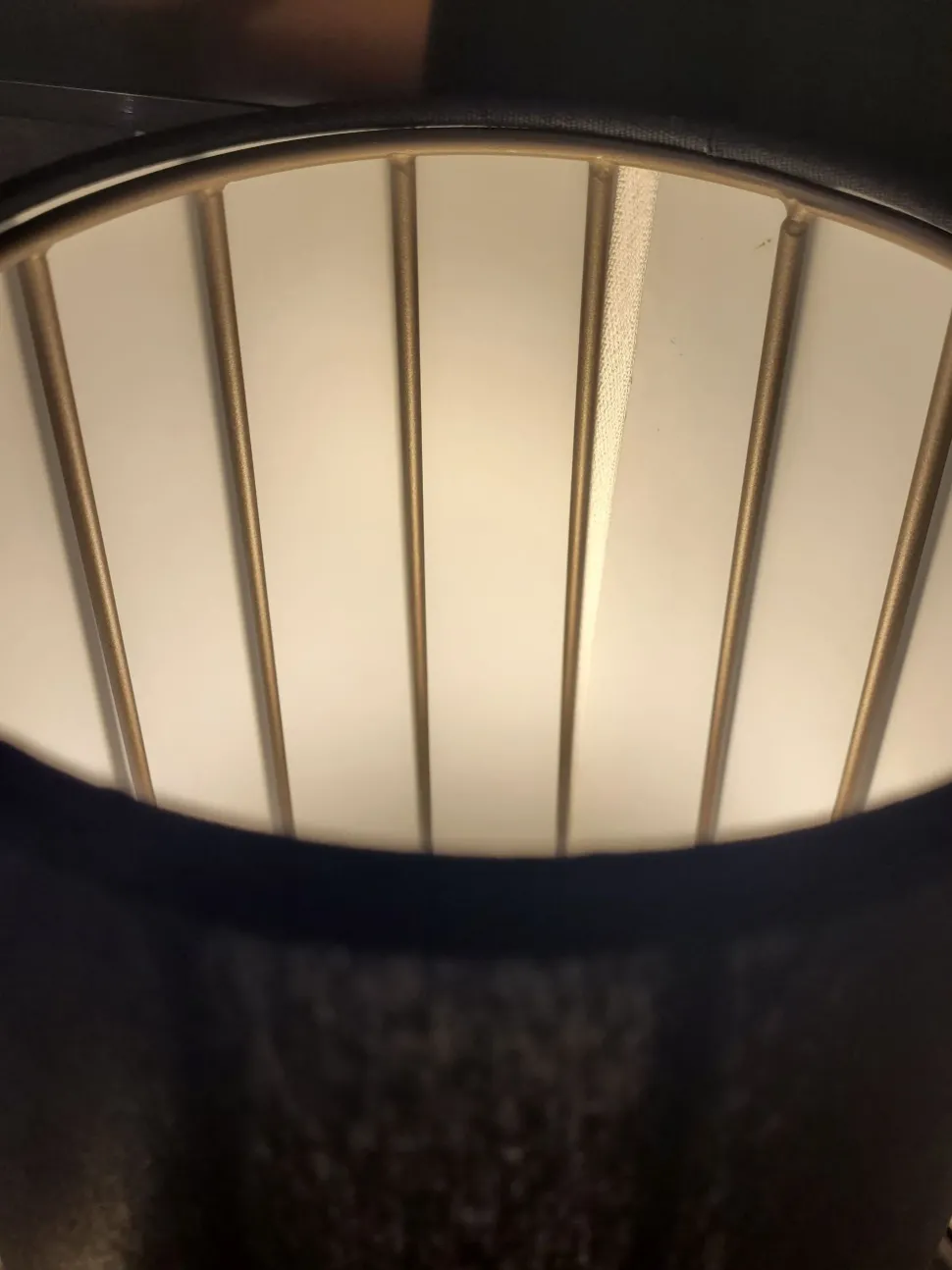 Da tavolo Cantori Sofia stile Design con forte sconto