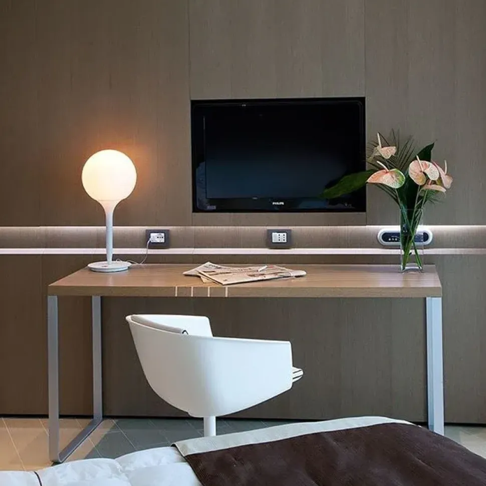 Da tavolo Castore 14 artemide lampada da tavolo Collezione esclusiva con un ribasso esclusivo