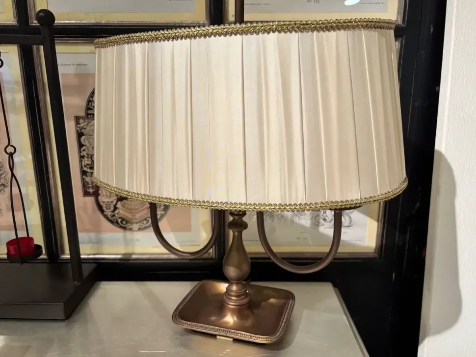 Da tavolo Collezione esclusiva Lampada classica Bianco in offerta