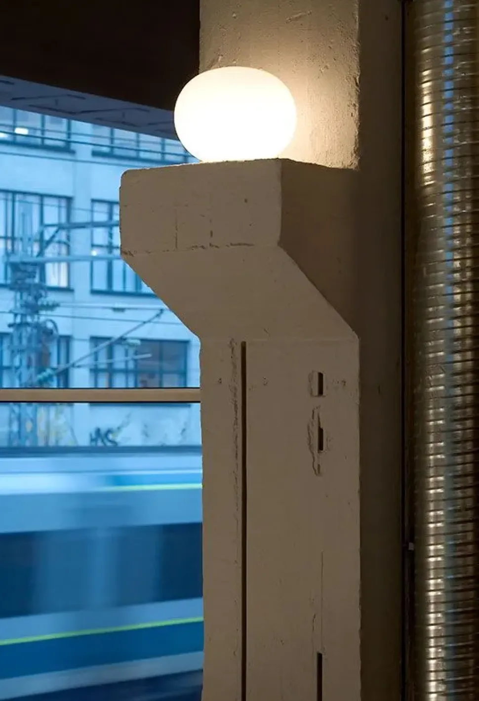 Da tavolo Glo-ball basic 1 Flos a prezzo scontato