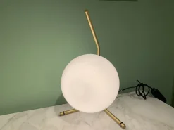 Da tavolo Ic lights table 1 low Flos in Offerta Outlet