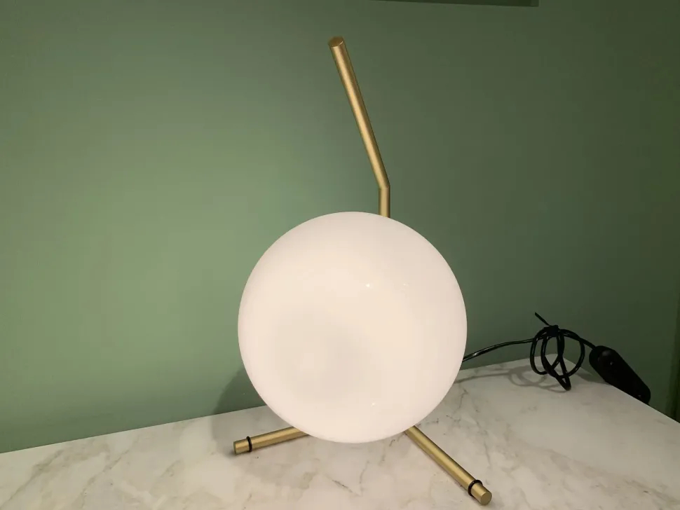 Da tavolo Ic lights table 1 low Flos in Offerta Outlet