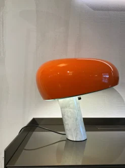 Da tavolo in metallo Lampada snoopy orange Flos a prezzo scontato