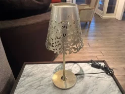 Da tavolo in metallo Lampada Collezione esclusiva in Offerta Outlet