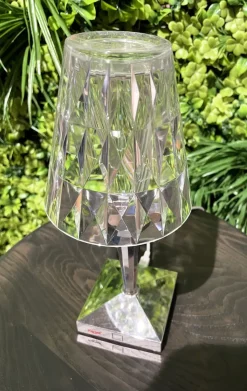 Da tavolo Kartell Battery metal stile Design a prezzi outlet