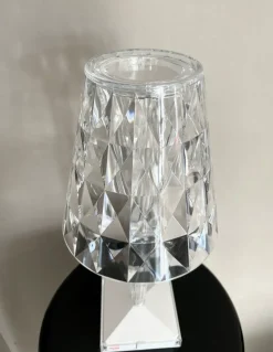 Da tavolo Kartell Big battery stile Design a prezzi convenienti