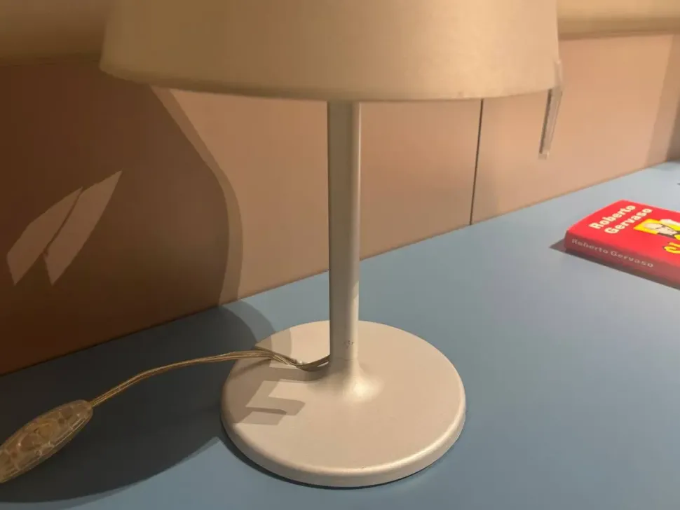 Da tavolo Melampo Artemide in Offerta Outlet