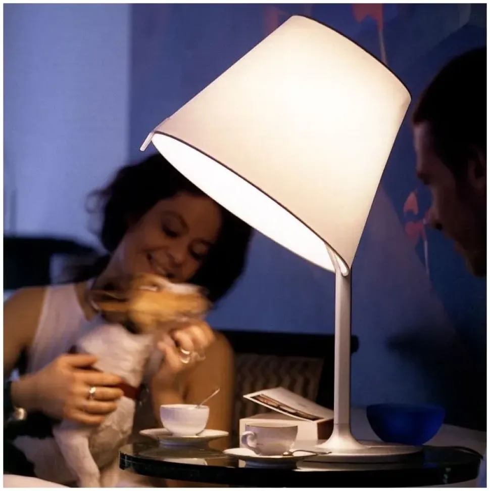 Da tavolo Melampo tavolo grigio artemide Artemide in Offerta Outlet