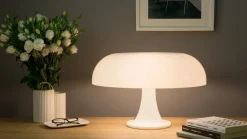 Da tavolo Nesso lampada da tavolo Artemide in Offerta Outlet