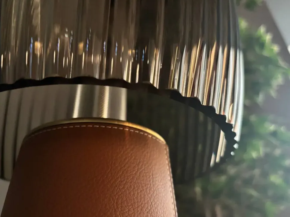 Da tavolo Nymph small Poltrona frau a prezzo scontato