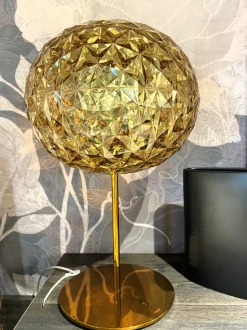 Da tavolo Planet Kartell con uno sconto esclusivo