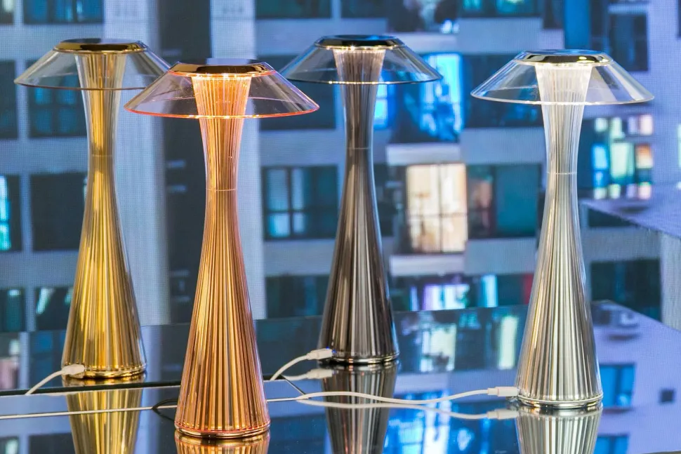 Da tavolo Space Kartell in Offerta Outlet