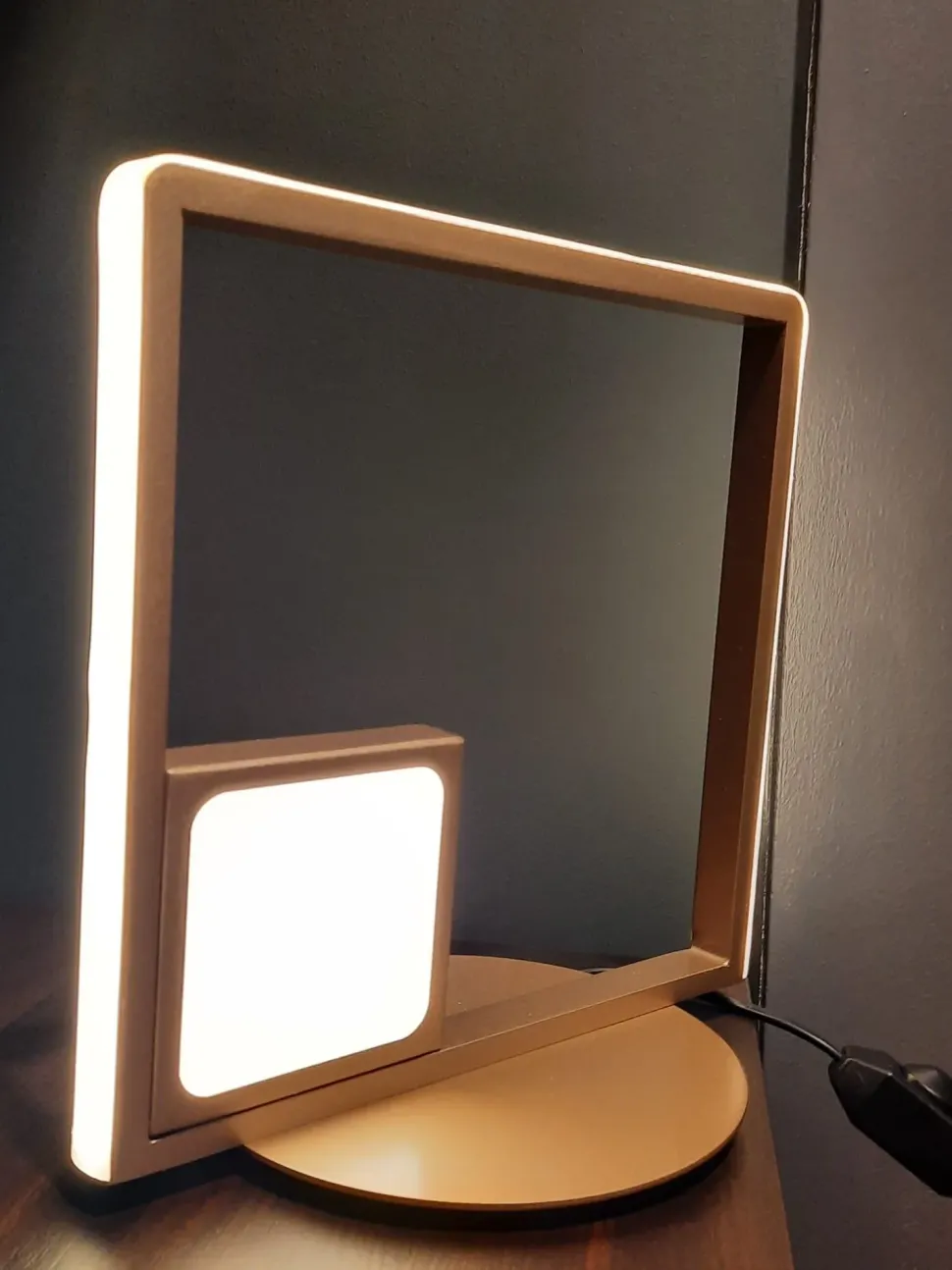 Da tavolo stile Design Lumetto dowel oro Ondaluce in saldo