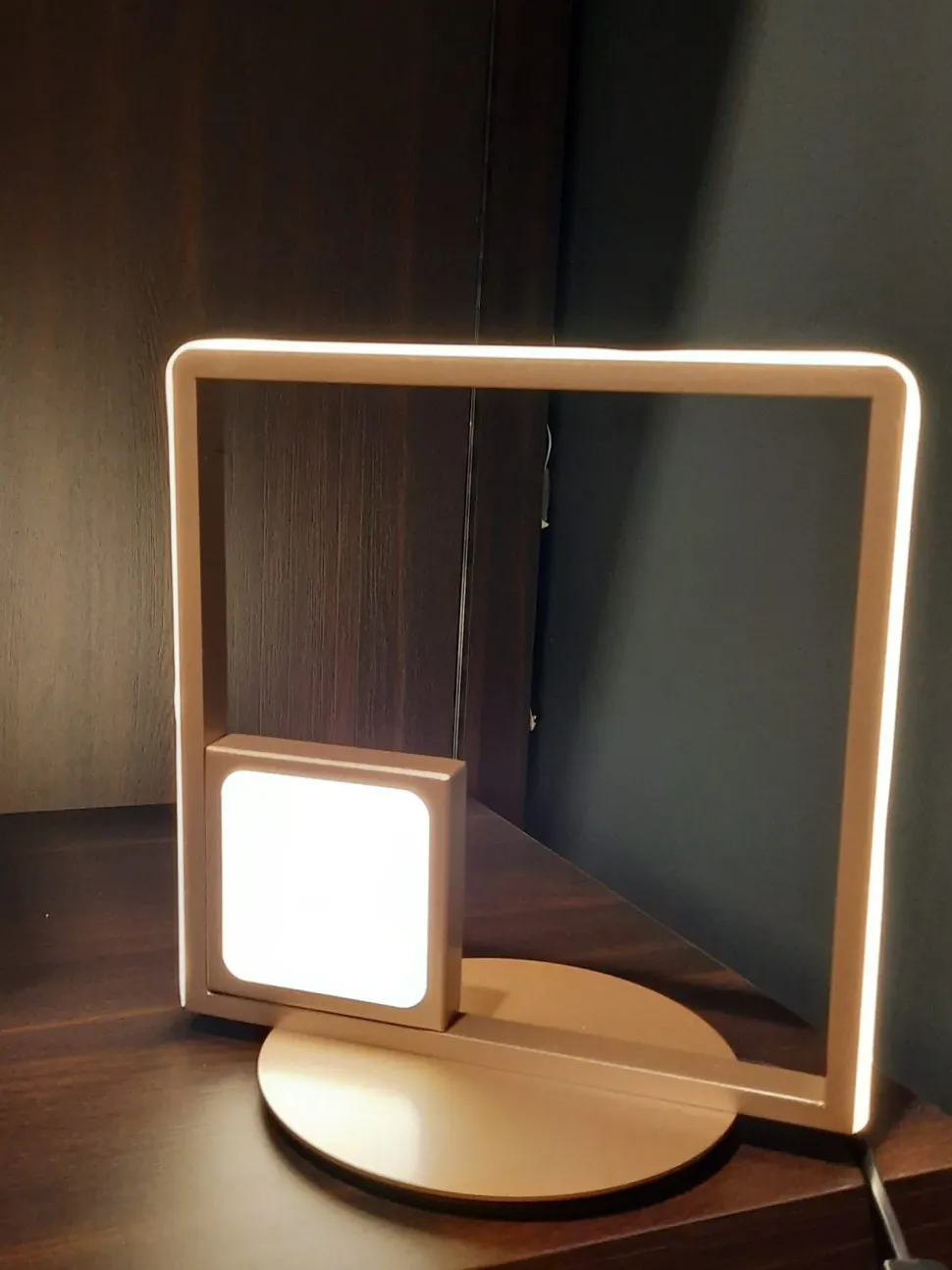 Da tavolo stile Design Lumetto dowel oro Ondaluce in saldo