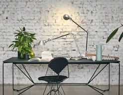 Da tavolo Tolomeo Artemide a prezzo Outlet