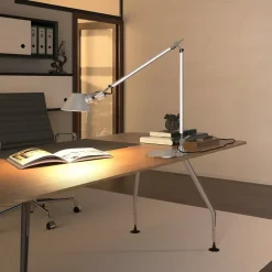 Da tavolo Tolomeo Artemide a prezzo Outlet