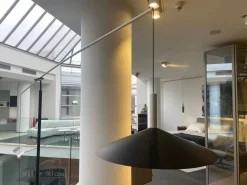 Da terra Altura Penta illuminazione a prezzo Outlet