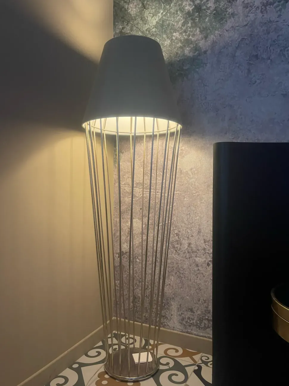 Da terra Cantori Sofia piantana alta paralume corto Oro a prezzi outlet