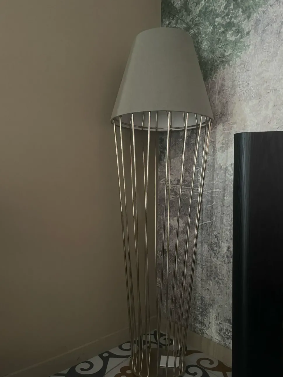 Da terra Cantori Sofia piantana alta paralume corto Oro a prezzi outlet