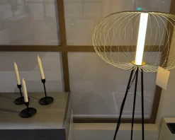 Da terra in metallo Mizar Stones a prezzo Outlet