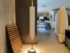 Da terra stile Moderna Emi floor Flos scontato