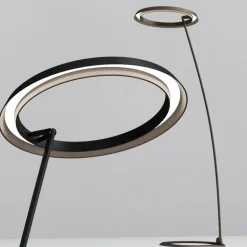 Da terra stile Moderna Lira lampada da terra led Linea light con forte sconto