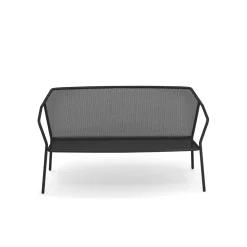 Darwin divano due posti  Emu: divano da giardino a prezzo scontato