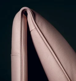 Design moderno Avenue h27 Bontempi: Letto matrimoniale a prezzo scontato.