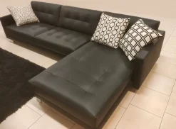 Divani letto con penisola pelle in poliuretano  Salcon a prezzo scontato