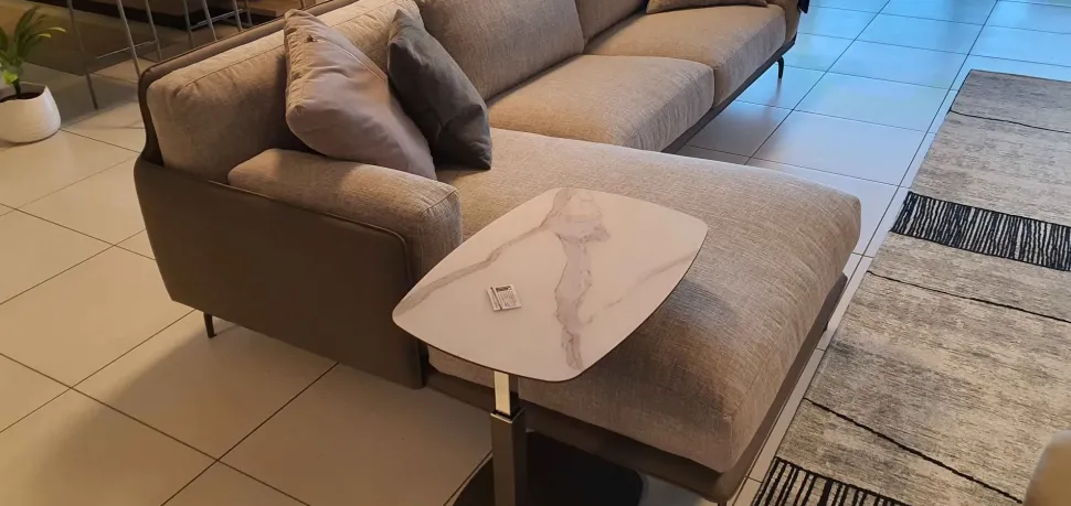 Divani letto con penisola tessuto in poliuretano Ditre italia a prezzo Outlet