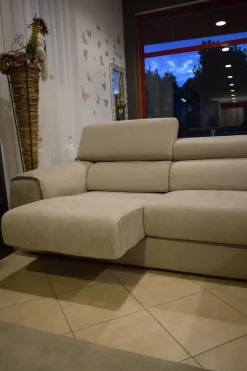 Divani letto con penisola Beth Collezione esclusiva in OFFERTA - 50%