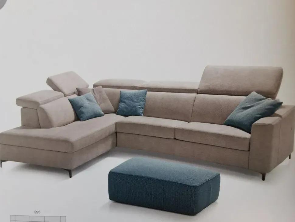 Divani letto con penisola Mtre penisola con letto Collezione esclusiva OFFERTA OUTLET