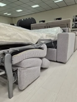 Divano 208 in Tessuto non sfoderabile di Artigianale scontato 30%