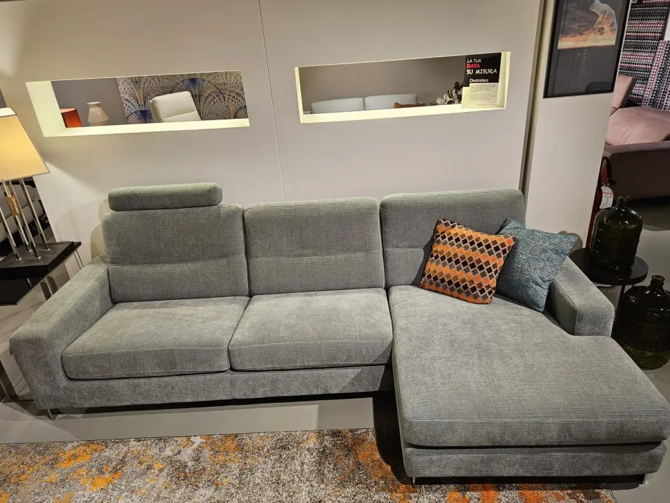 Divano Alex di Divanidea in stile moderno in Offerta Outlet