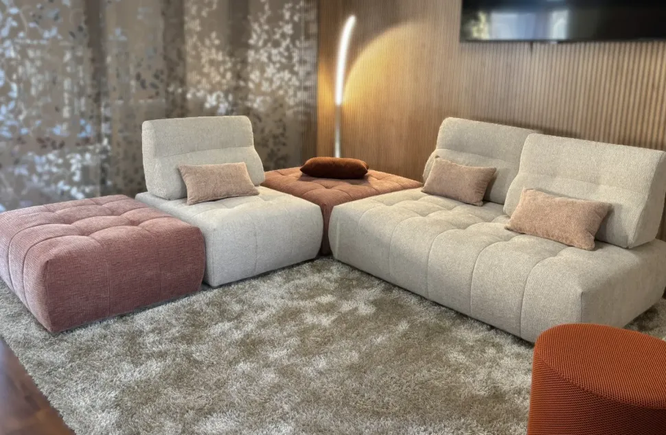 Divano Angolare Bayron Artigianale in Offerta Outlet a 4900€