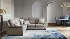 Divano angolare Hollis Mottes selection a PREZZO OUTLET scontato del 40%