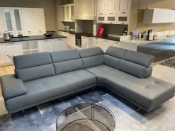 Divano angolare modello Mauritius di Calia con forte sconto