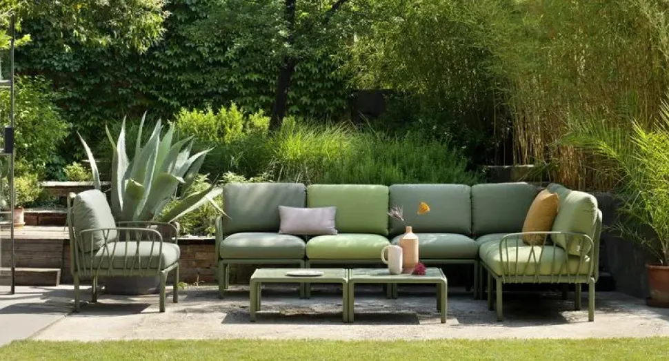 Divano angolare Nardi in tessuto poliuretano a prezzo Outlet!