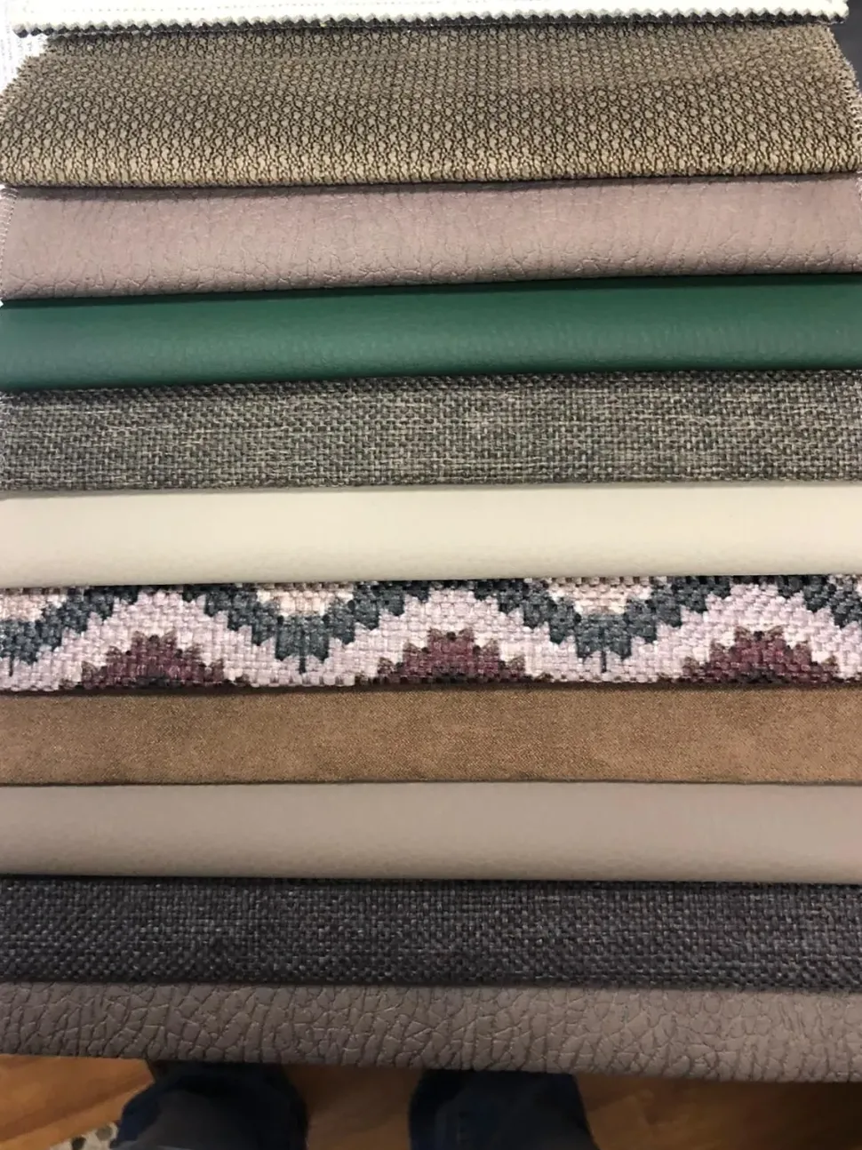 Divano angolare tessuto in poliuretano Crippa salotti a prezzo scontato