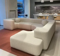 Divano angolare tessuto modello Lara stilwood di Artigianale