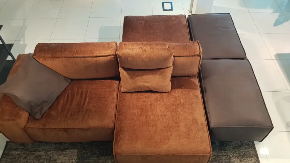 Divano Astor Franco ferri a PREZZO OUTLET scontato del 52%