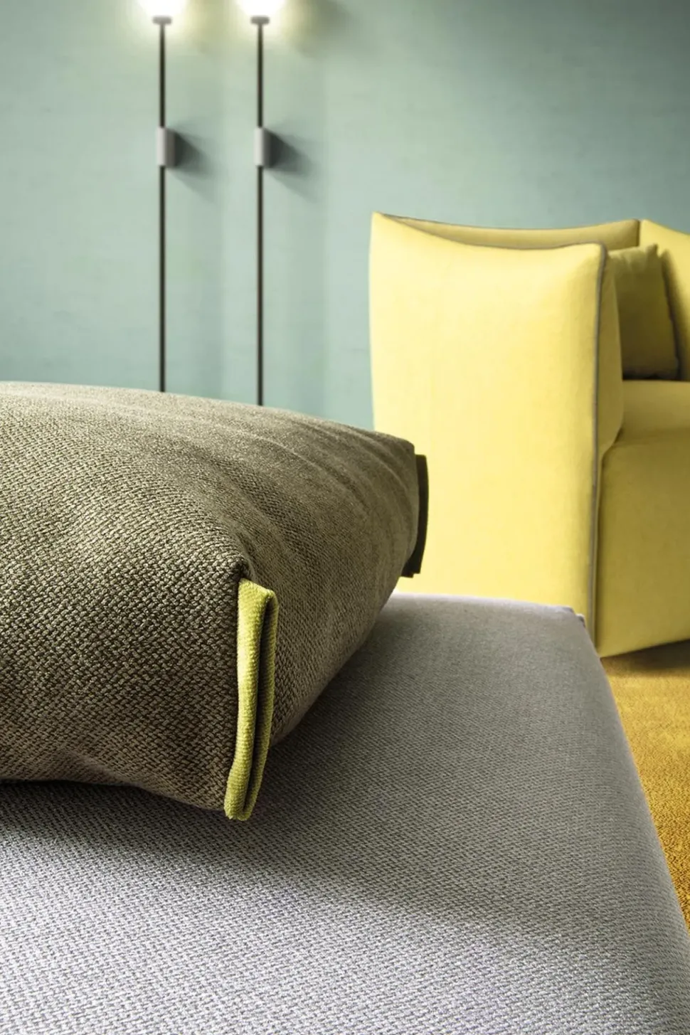 Divano Bacio Lecomfort a prezzo ribassato