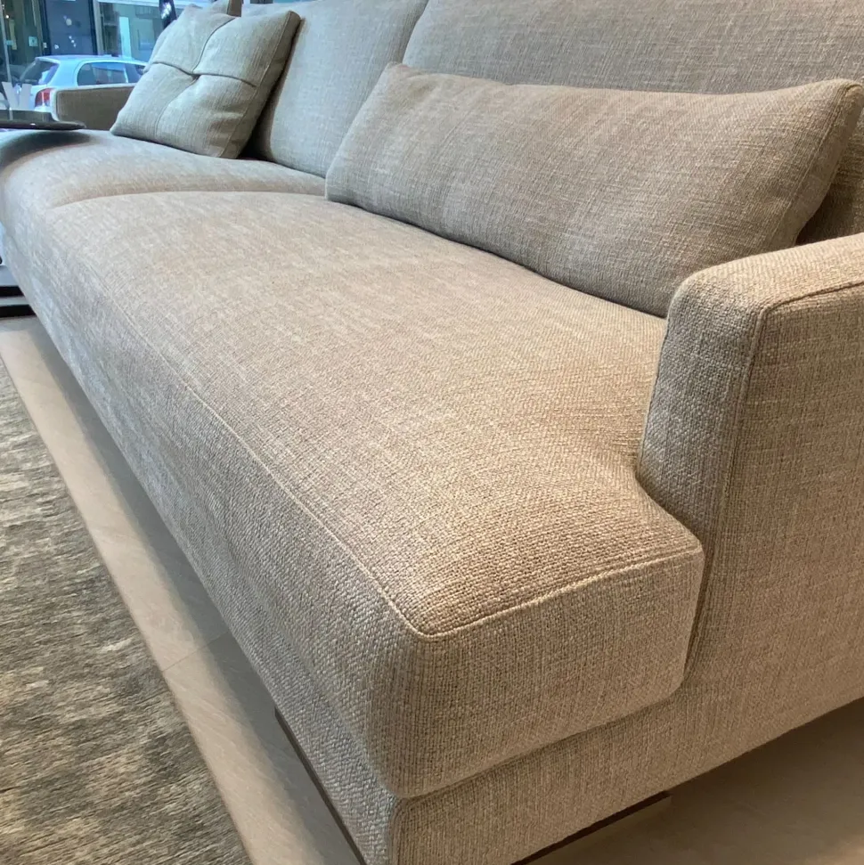 Divano Bellport Poliform ad un prezzo imperdibile